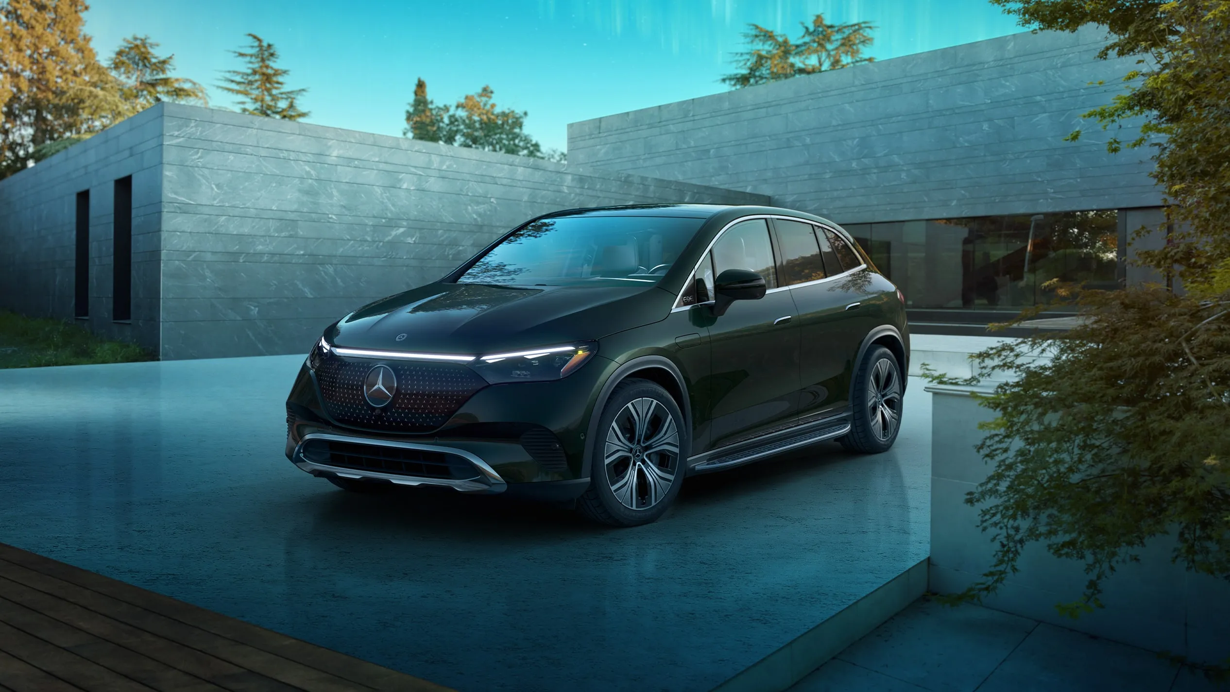 Mercedes-Benz EQE SUV